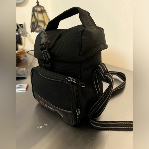 Chinon Genesis III Macro Zoom Lens 38-110mm Automatic Point Shoot Film Camera - Picture 8 of 15